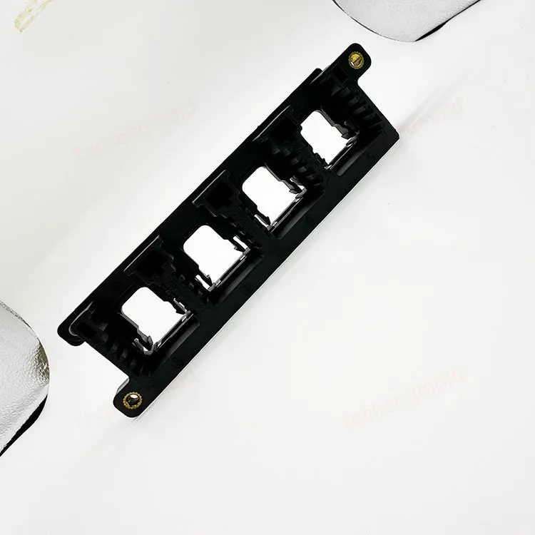 特诚科技PA66精密注塑件实拍 5